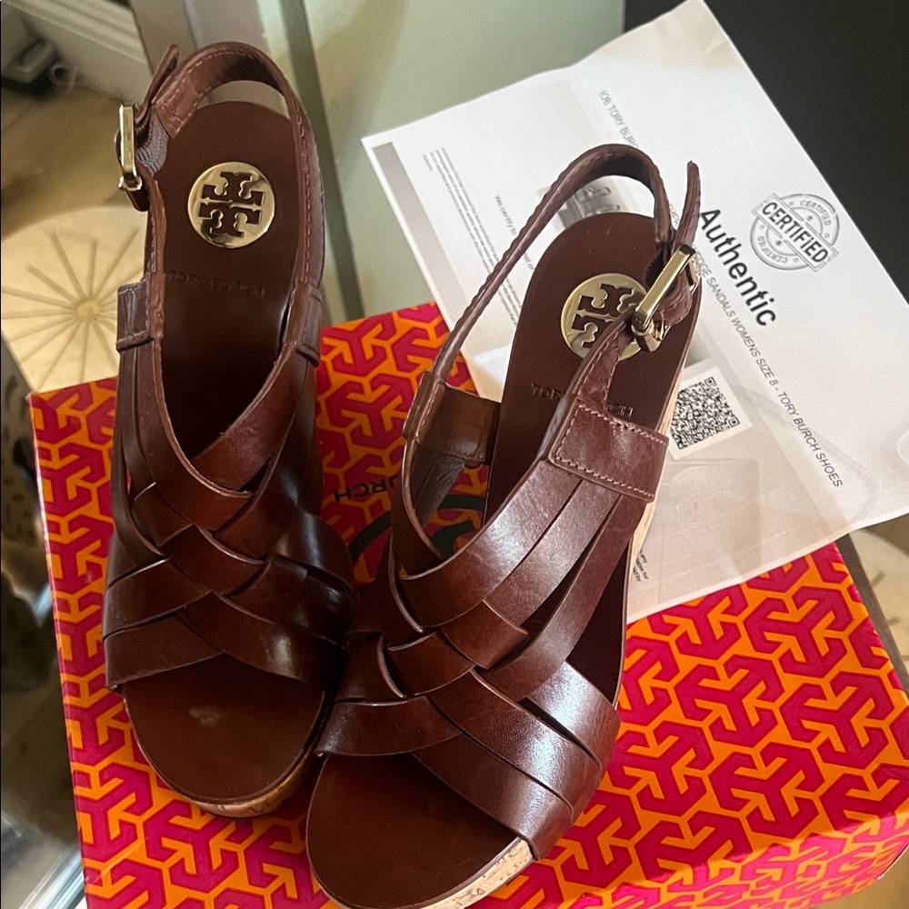 🛑 1 hour sale. Tory Burch, size 8, Sienna Chocolate Brown Cork Wedges, EUC - Picture 8 of 14